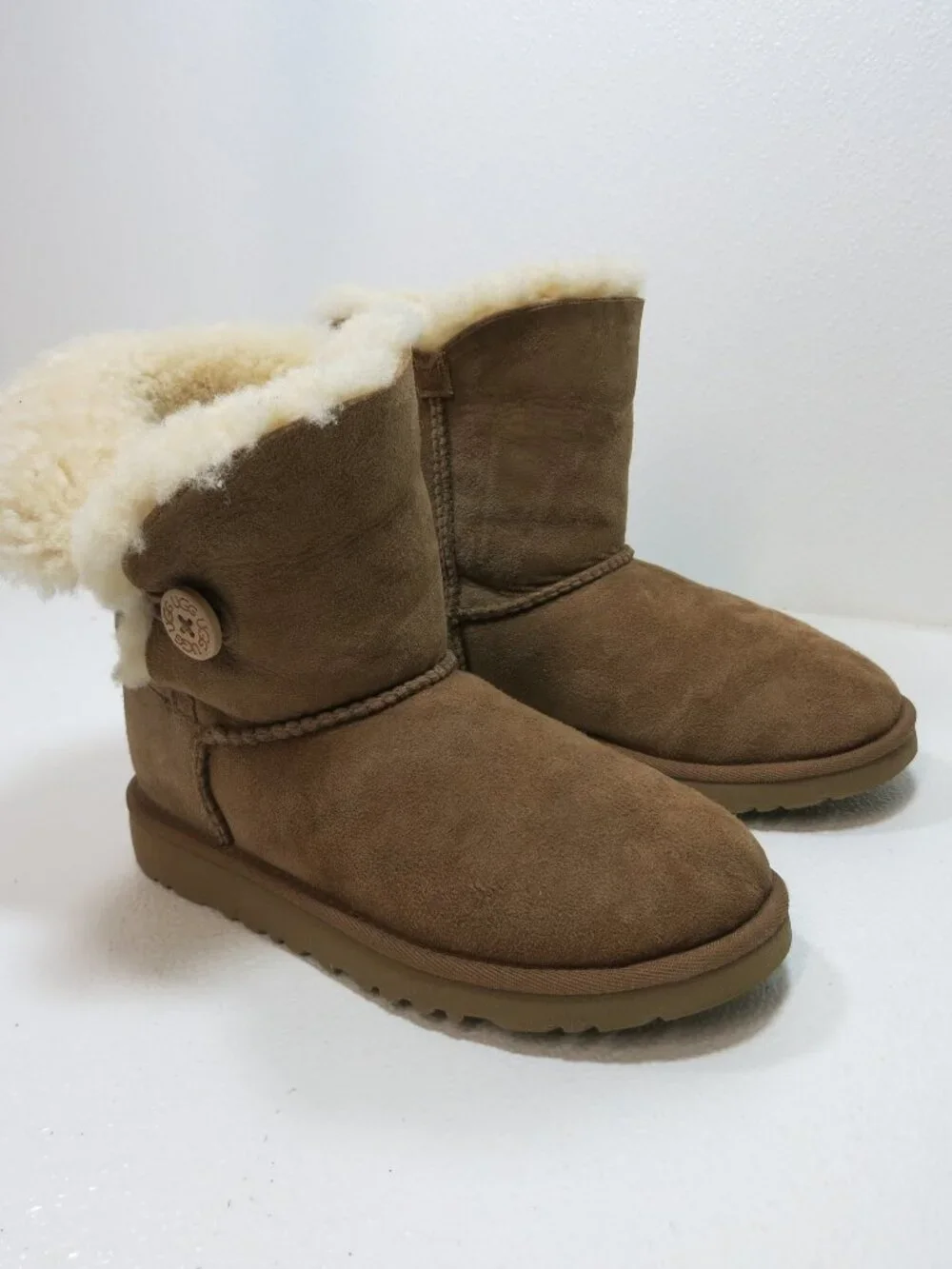 UGG Insulated Winter Boots #5991 Australia Kid's Winter Footwear Boot Shoes Sz 3